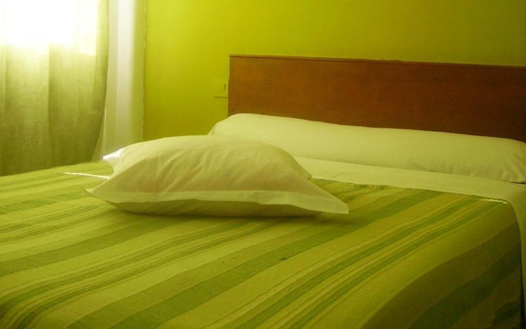 Rex Hotel Maubeuge Room photo